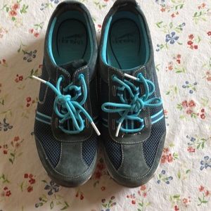 Dansko shoes blue with turquoise laces and trim.